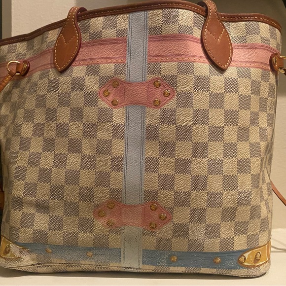Louis Vuitton Rare Summer Trunk Bag - Picture 9 of 13